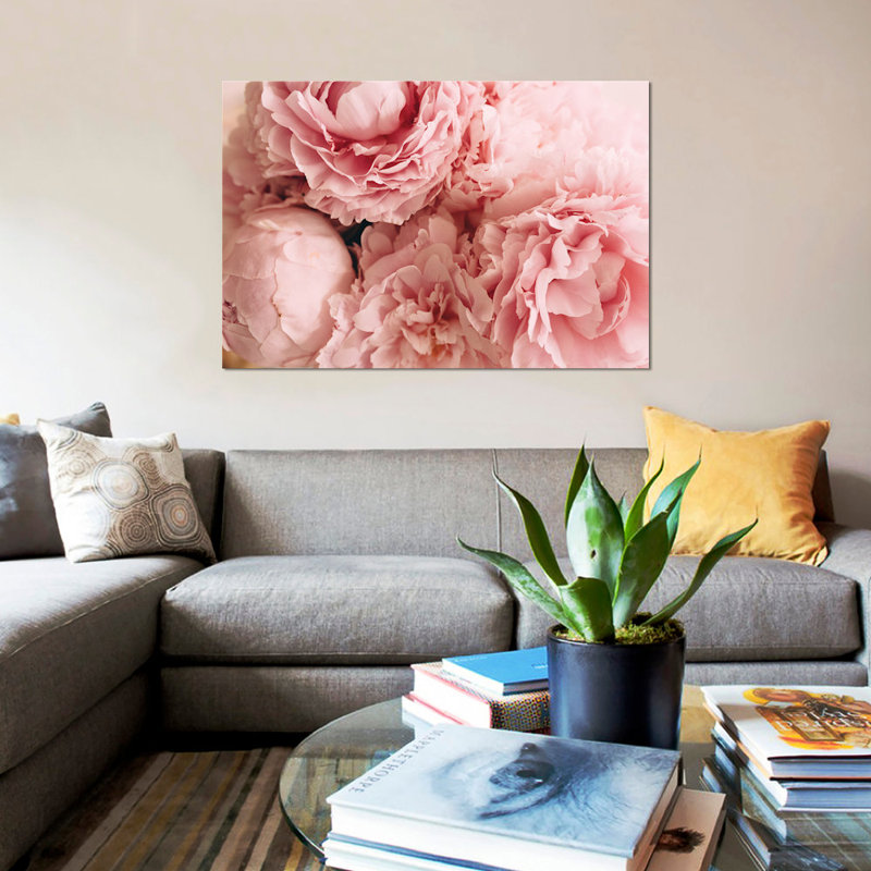 «Blush Peony», impression sur toile, H 18 po x l 26 po x P 1,5 po, Toile avec cadre noir, Pas de tapis