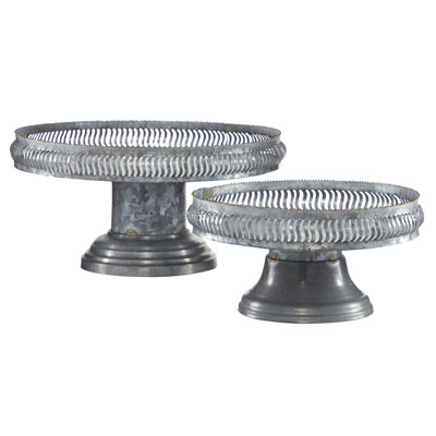 Golva Cake Stand