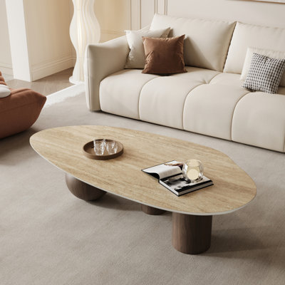 Table basse ovale moderne de 54 po avec plateau en pierre frittée, conception stable à profil bas pour le salon