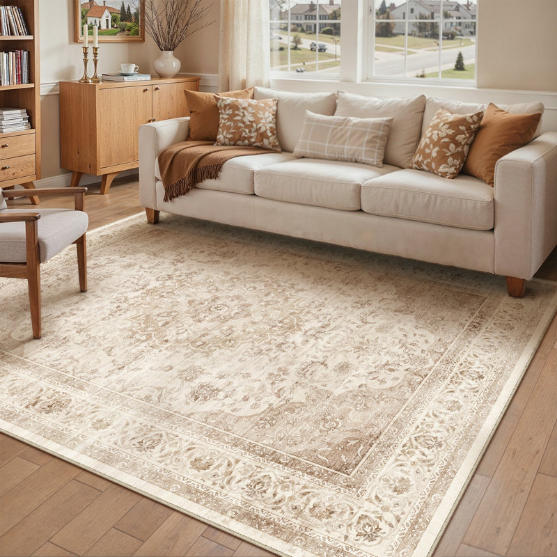 Tapis oriental beige Stella avec envers antidérapant, Beige, 0.35", Rectangle 5 pi x 7 pi
