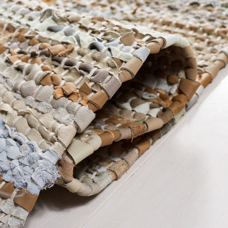 Riem Hand Woven Leather/Cotton/Jute Rug in White/Beige, Rectangle 3' x 5'