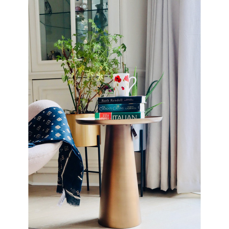 Barnong Pedestal End Table