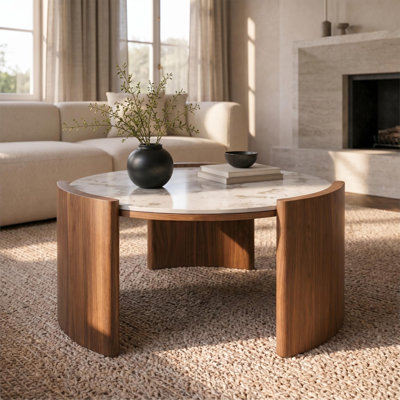 Table basse luxueuse ronde en pierre frittée, table centrale 31,5 pouces au look de marbre Pandora avec pieds en dalle de noyer épais, table de cocktail circulaire élégante pour salon italien moderne