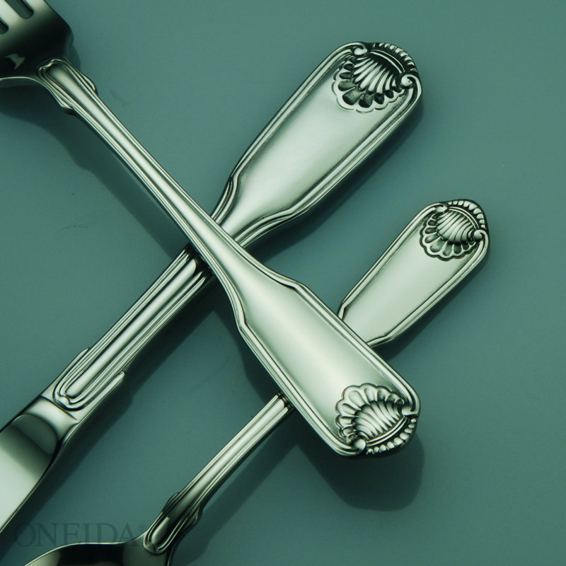 Classic Shell Teaspoons by Oneida (18/10)