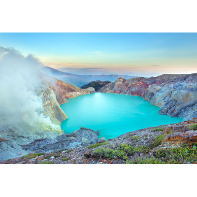 Thornby Sunrise At Ijen Crater - Photographie sur toile tendue