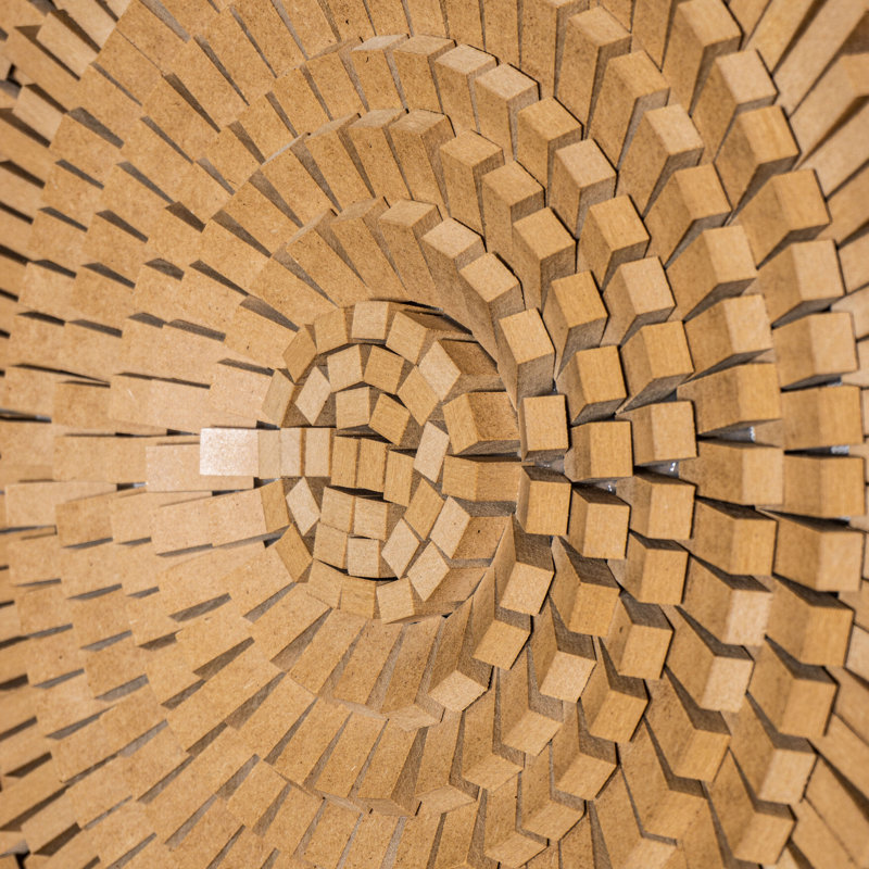 Décoration murale géométrique en bois