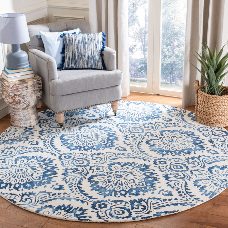 Oakton Hand Tufted Wool/Cotton/Latex Damask Rug in Blue/Ivory, Round 7'