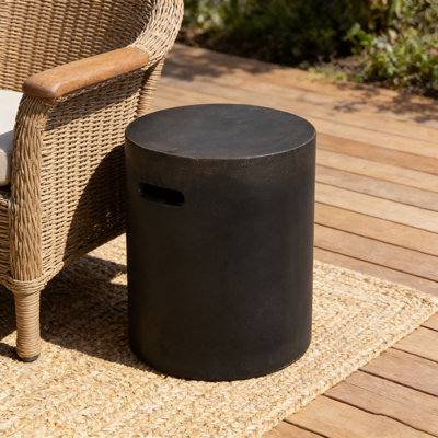 Table d'appoint d'extérieur en béton léger