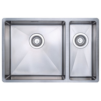Belfry Kitchen W Kitchen Sink