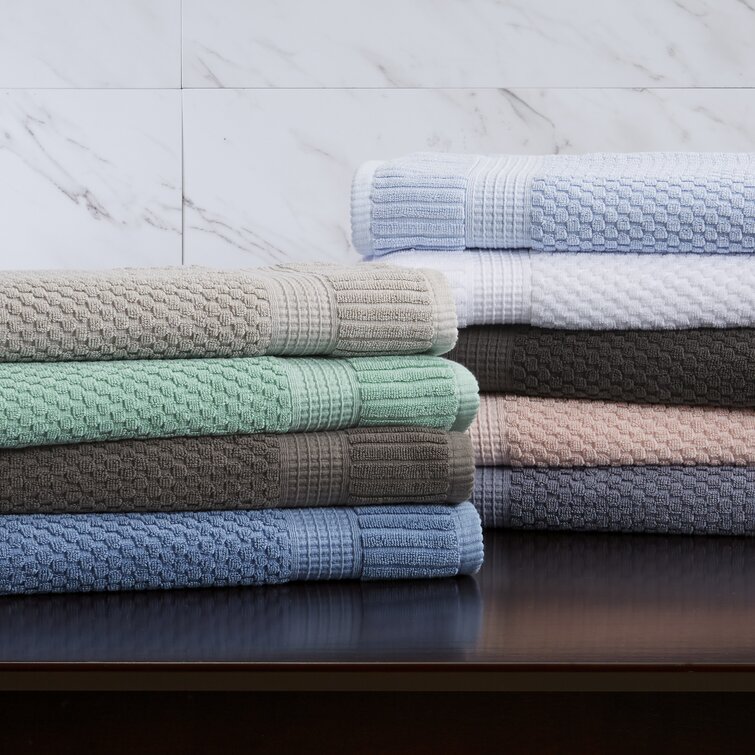 https://assets.wfcdn.com/im/08536372/resize-h755-w755%5Ecompr-r85/1780/178072004/Shawana+100%25+Cotton+Bath+Towels.jpg