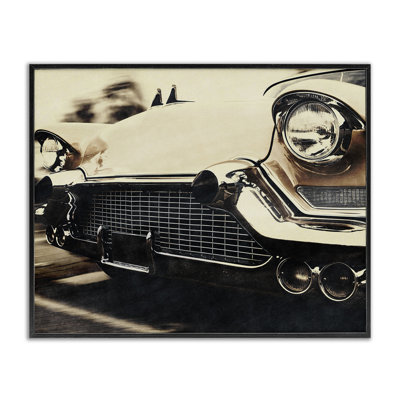 Giclée encadrée par des phares rétro, conception par Marcus Prime
