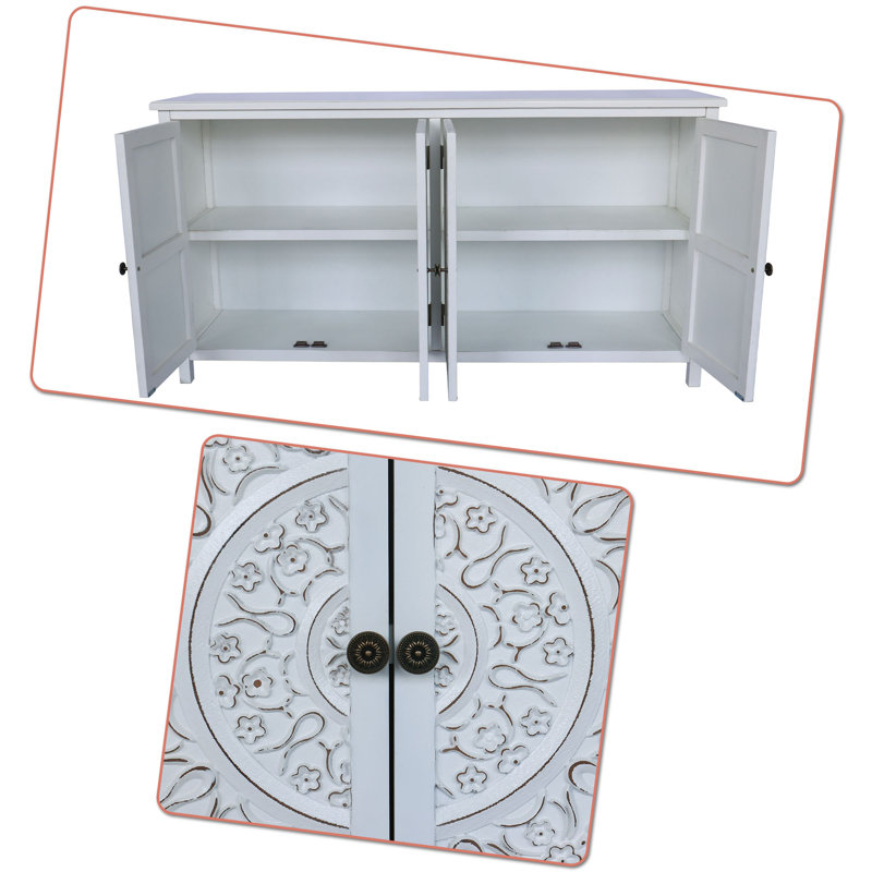 Buffet horizontal horizontal en bois avec quatre portes d'armoire sculptées