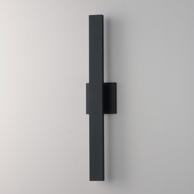 Fixation murale Chesnet, H 18 po x l 4,5 po x P 2,75 po, Noir