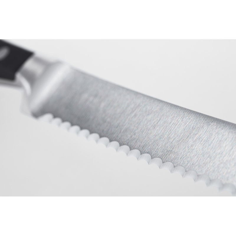 WÜSTHOF Classic 8" Bread Knife