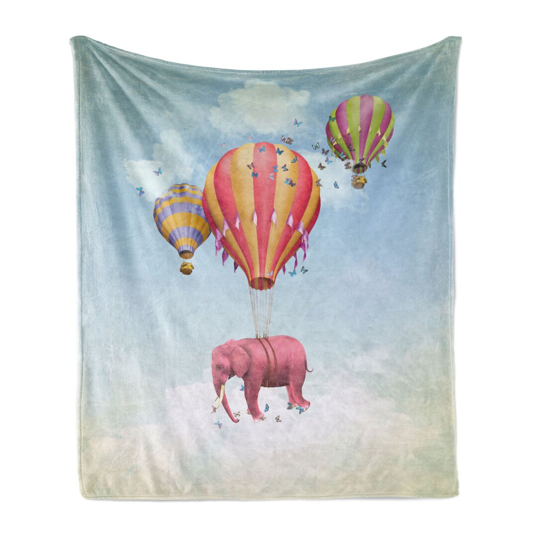 Kuscheldecke Sky with Balloons Illustration Daydream Travel