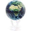 Globe terrestre avec nuages 6