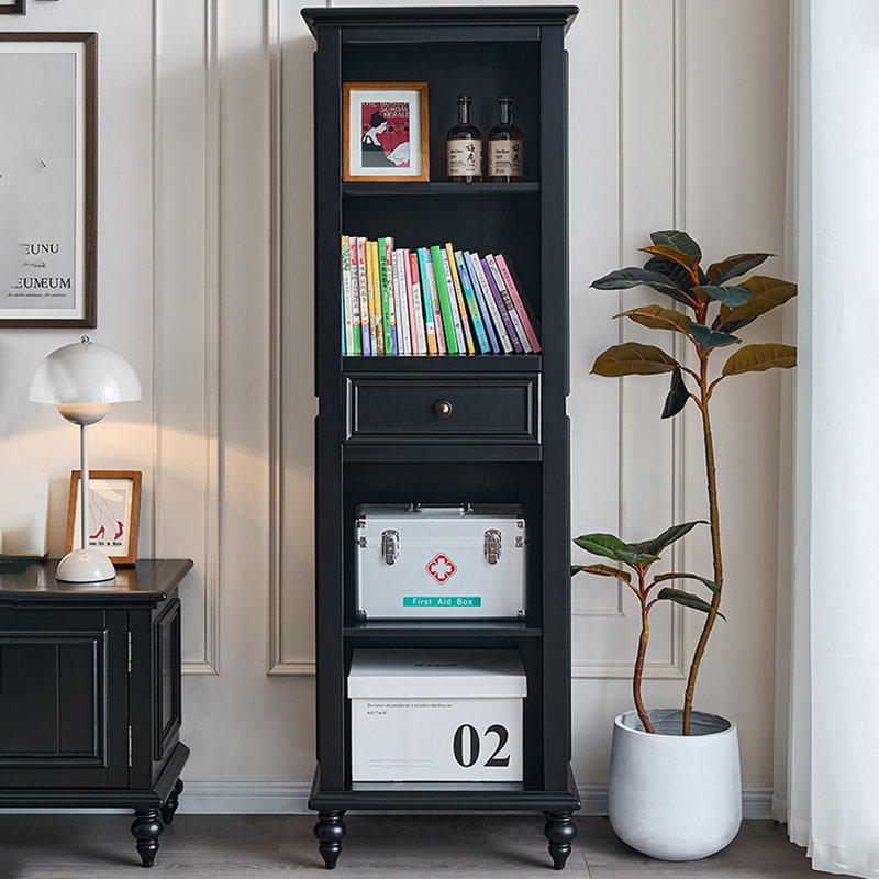 Noir massif + vitrines en bois manufacturé