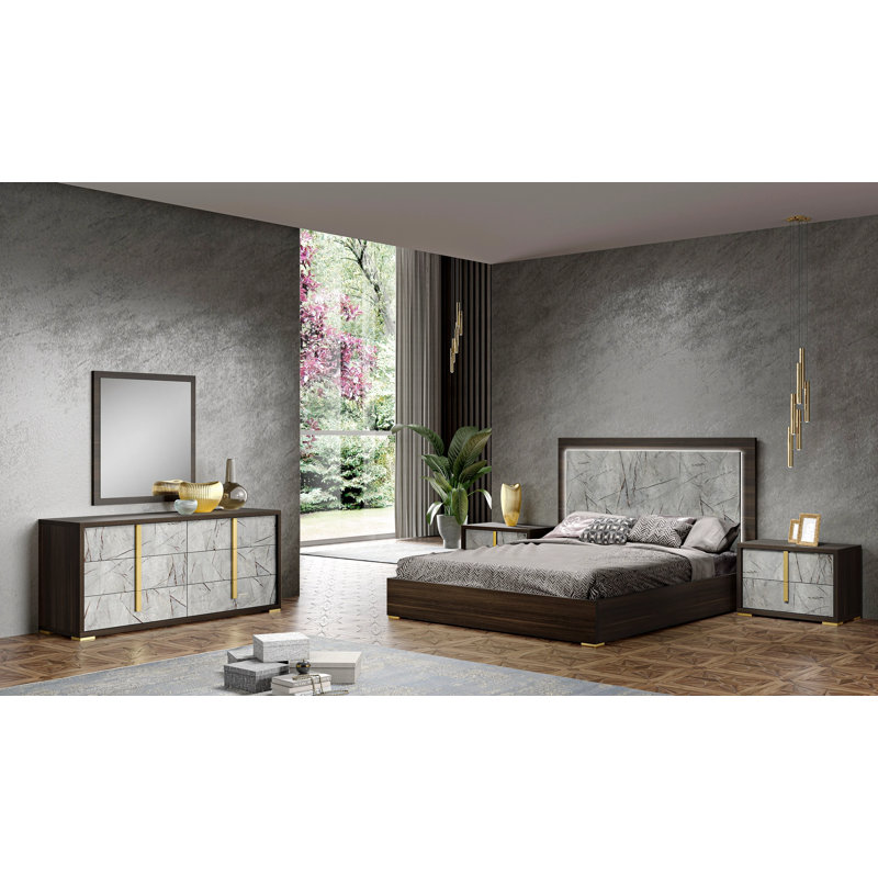 Eular Platform Bed, Queen