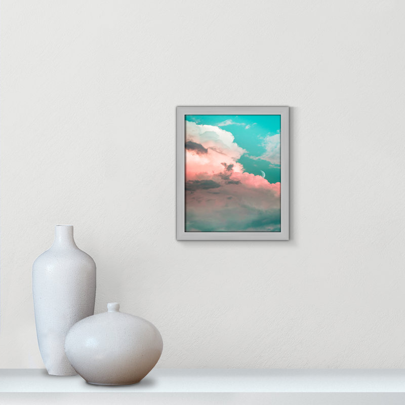 «Crescent Sky» par Szabo Viktor - Art encadré avec fond perdu, Cadre argenté mat, H 15 po x l 13 po x P 1,25 po