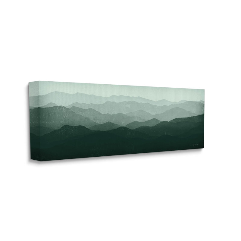«Foggy Panoramic Mountain Range» par Ryan Fowler, impression sur toile tendue, H 10 po x l 24 po x P 1,5 po