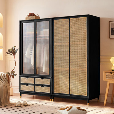 Garde-robe simple, classique et diversifiée