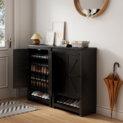 Armoire à chaussures avec portes, rangement à 7 niveaux pour 28 paires pour le vestibule, étagères à chaussures étroites cachées avec tablettes réglables, étagère à chaussures mince mince pour le couloir, le salon