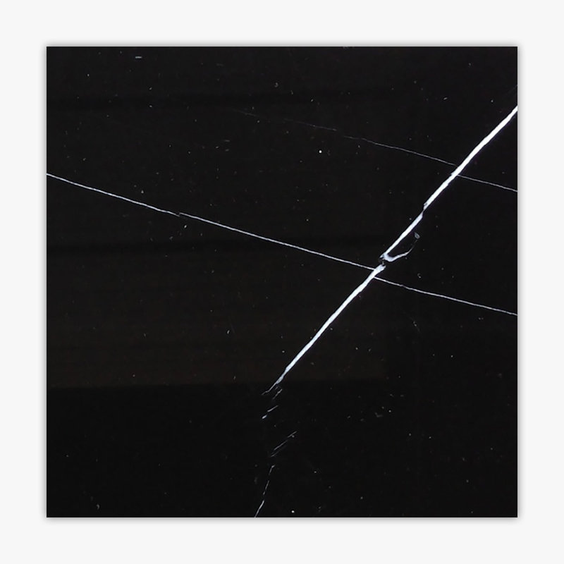 Carreau de marbre et de sol aspect pierre 18 po x 18 po Nero Marquina