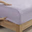 Ensemble d'édredon à motif floral taupe élégant avec draps