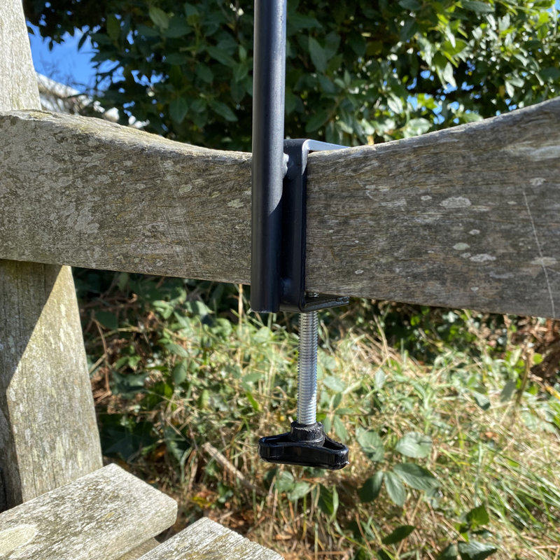 Pilcher Steel Feeding Station