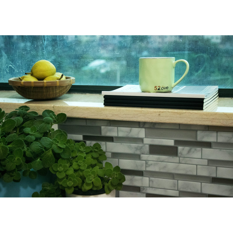 Kumail Peel and Stick Mosaic Tile