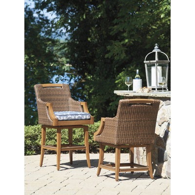 Harbor Isle Swivel Bar Stool