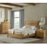 Ensemble de chambre à coucher avec deux tables de chevet, commode et lit