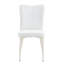 Chaise de salle à manger moderne et minimaliste, dossier et coussin de siège incurvés en similicuir blanc, pieds de chaise en métal blanc