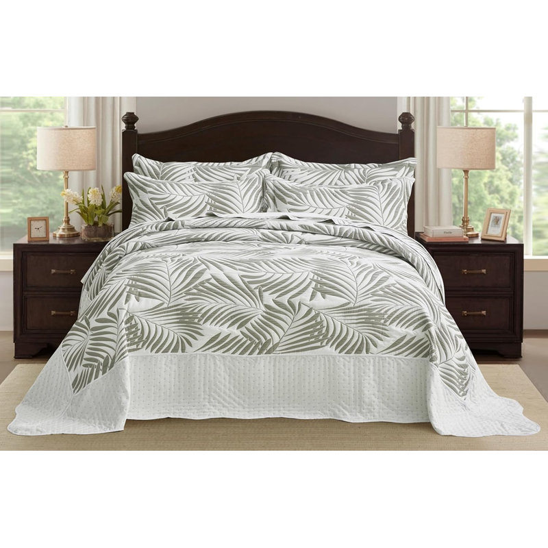 5-Piece Oversized Jacquard Matelasse Leaf Damask Bedspread Set Textured Dot Scalled Edge Border, White/Platinum Gray Floral