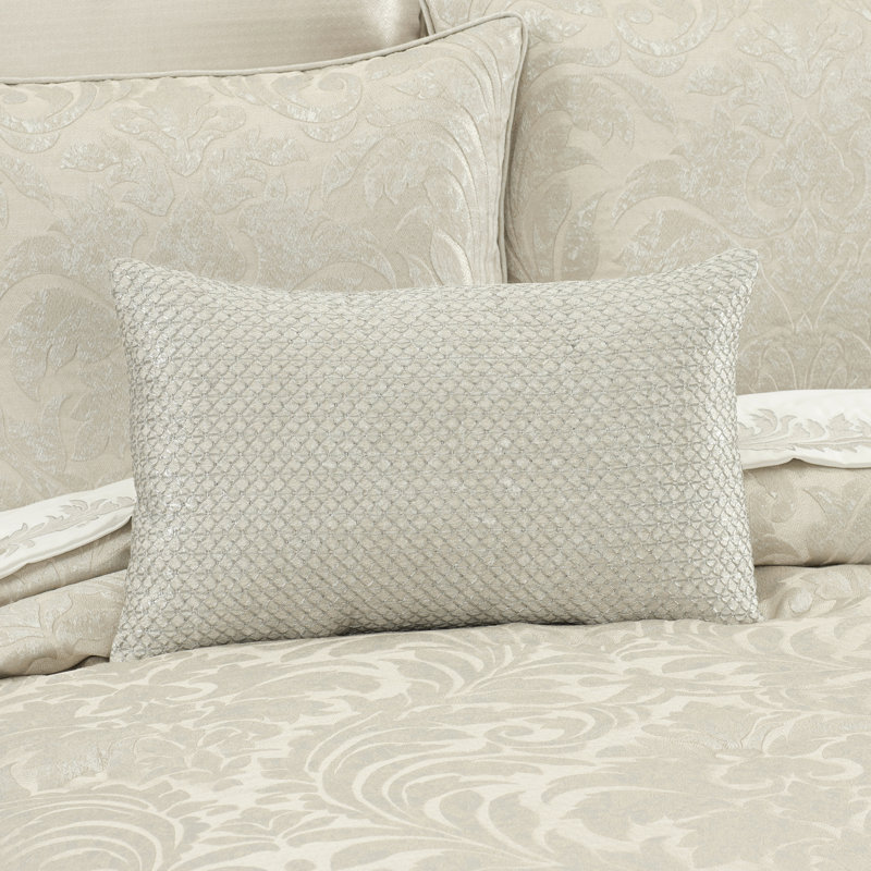 Coussin Celine