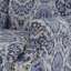 Fauteuil à oreilles tapissier à motif floral damassé bleu marine Duward avec garniture cloutée-1787762847