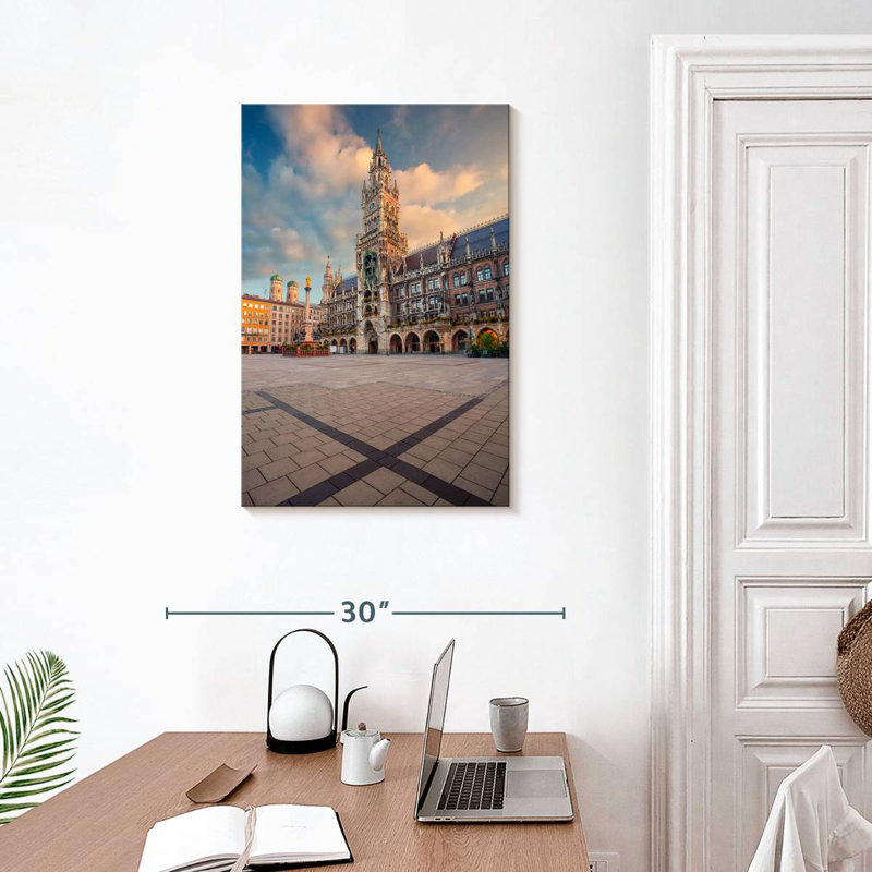 Nicci Mary's Square Munich, 30" H x 20" W