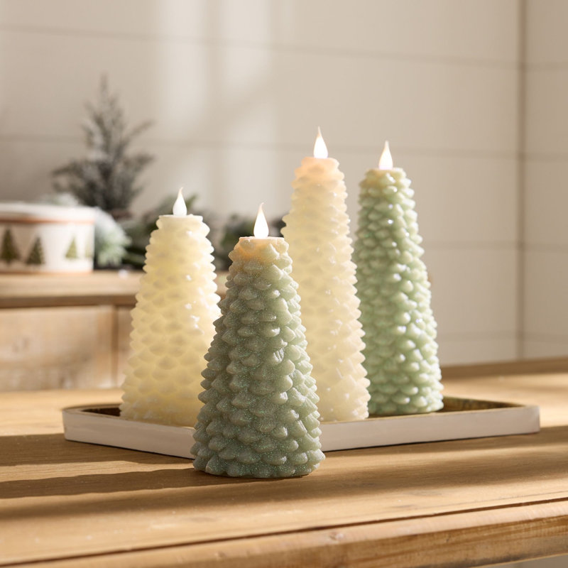 Glittered Pine Tree Candle 8"H, Vert, 10 po x 4 po sans flamme