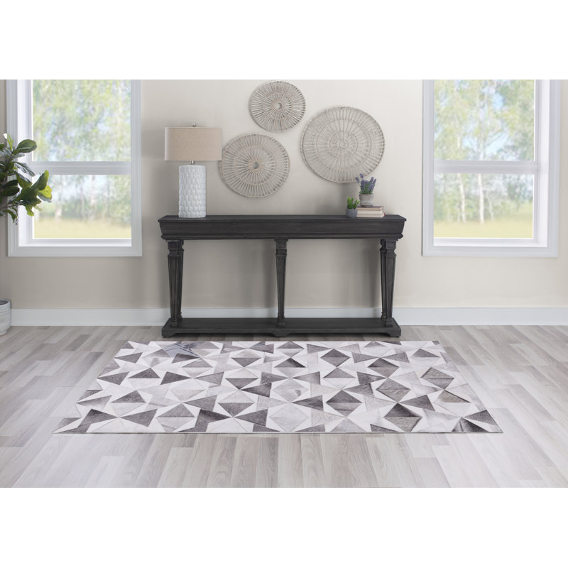 Jameown Patchwork Faux Cowhide Gray/Black Printed Area Rug, Rectangle 3' x 5'