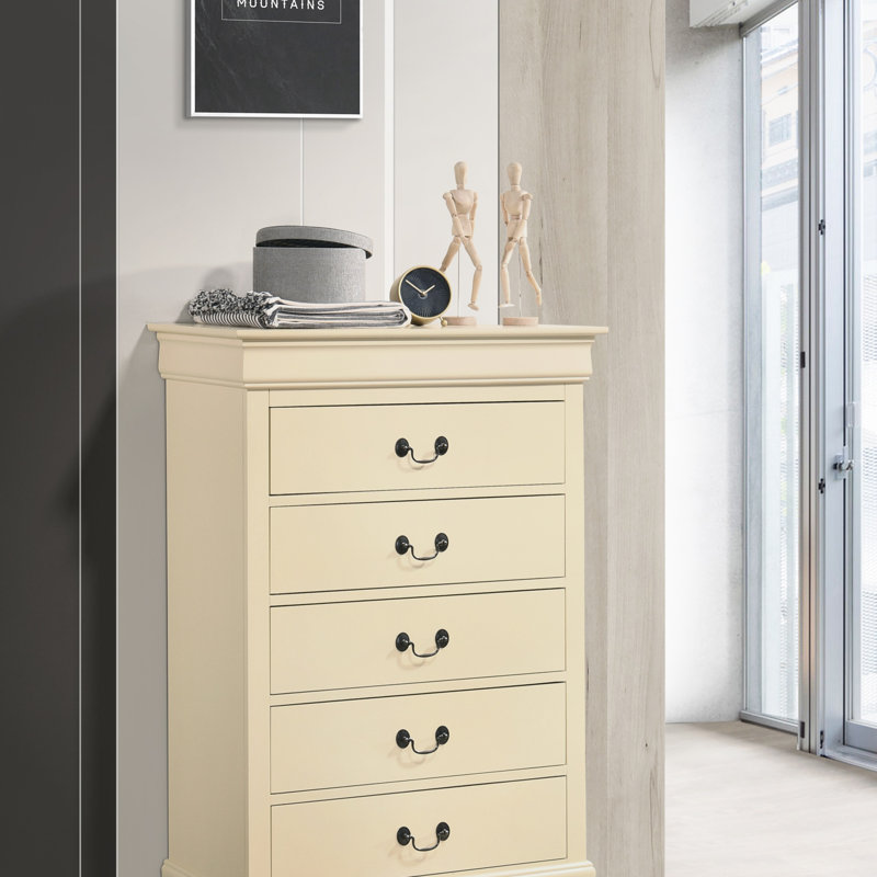 Commode de style traditionnel, Beige