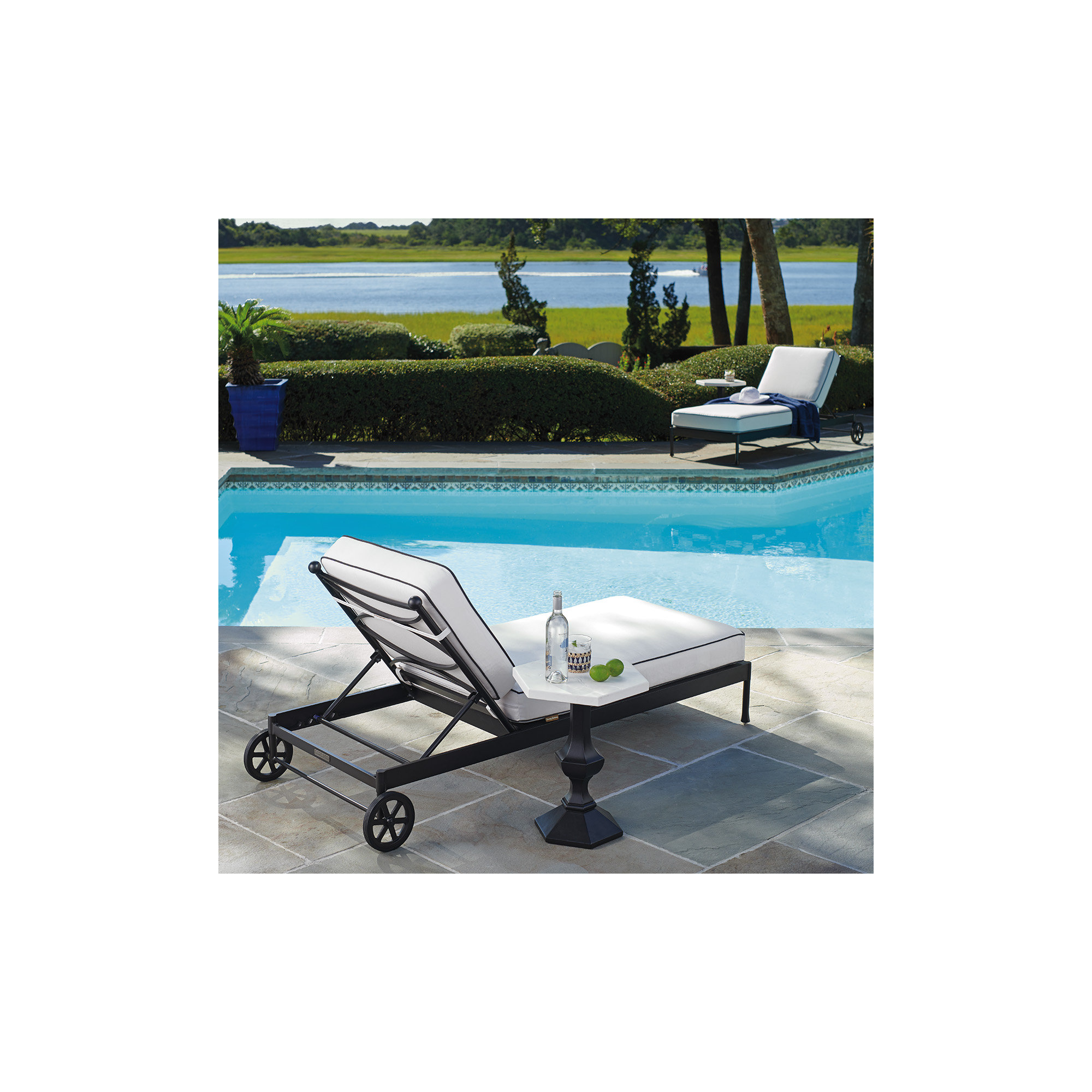 Pavlova Aluminum Patio Chaise Lounge