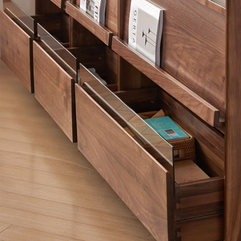 Bibliothèque légère et luxueuse
