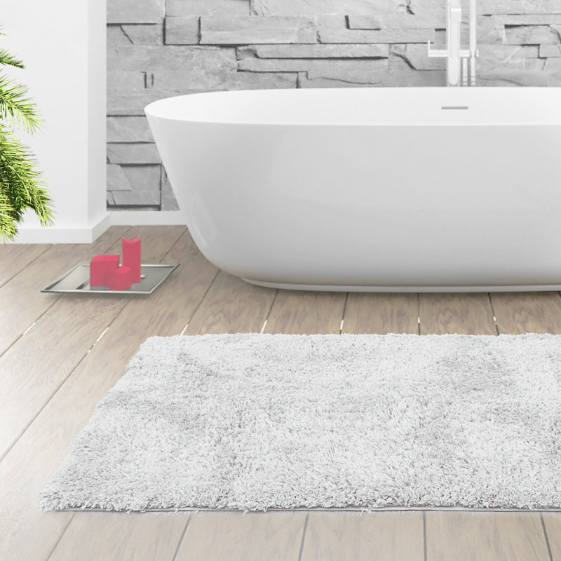 Tapis pour salle de bain rectangulaire en polyester antidérapant Ciarra, Blanc, l 32 po x L 48 po