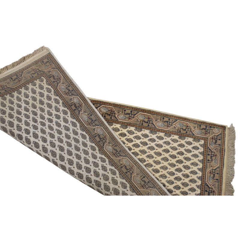 Hand Knotted Wool Area Rug in Cream And Brown