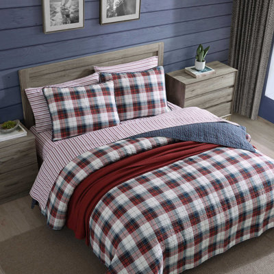 Nautica Rosedale Red Cotton Reversible Quilt Set