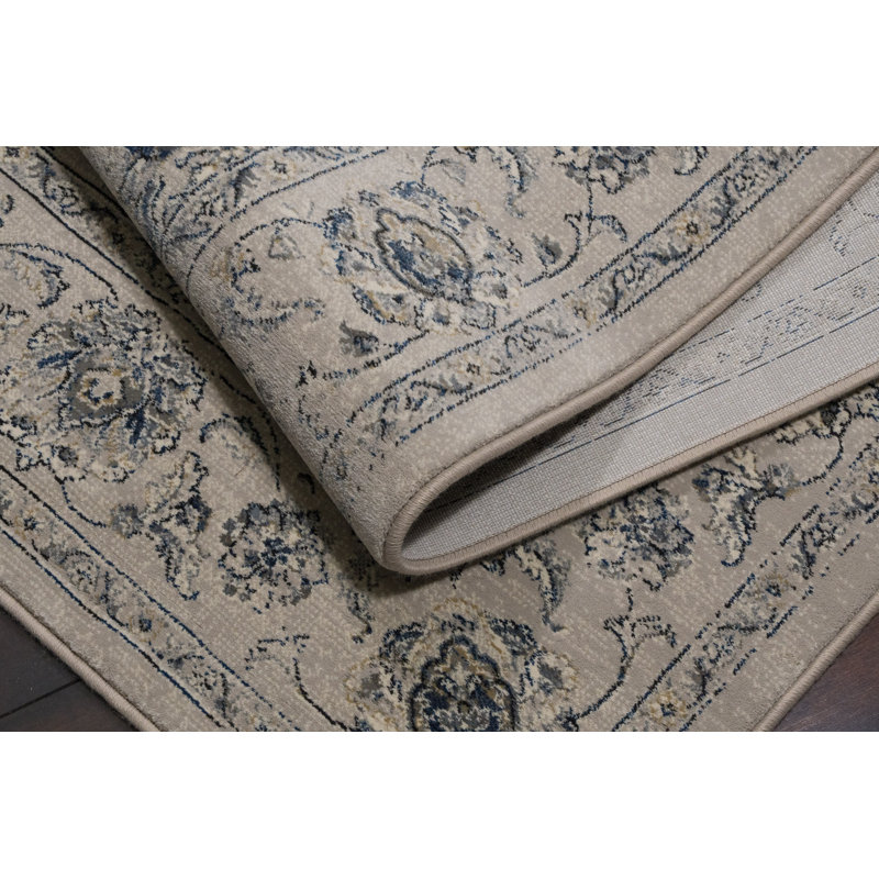 Attell Floral Indoor Rug, Rectangle 2' x 3'11"