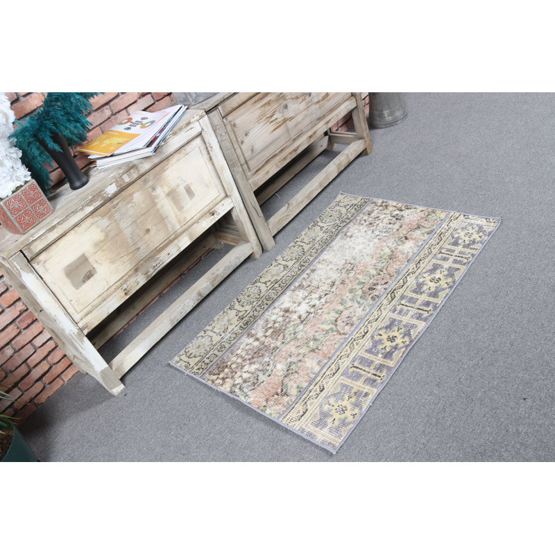 Tapis de sol rustique fait à la main dans un style rustique créant un accueil chaleureux pour votre entrée avec décoration intérieure Boho