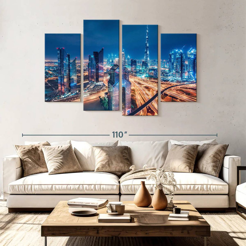 Futuristic dubai skyline Sireci, H 54 po x l 84 po