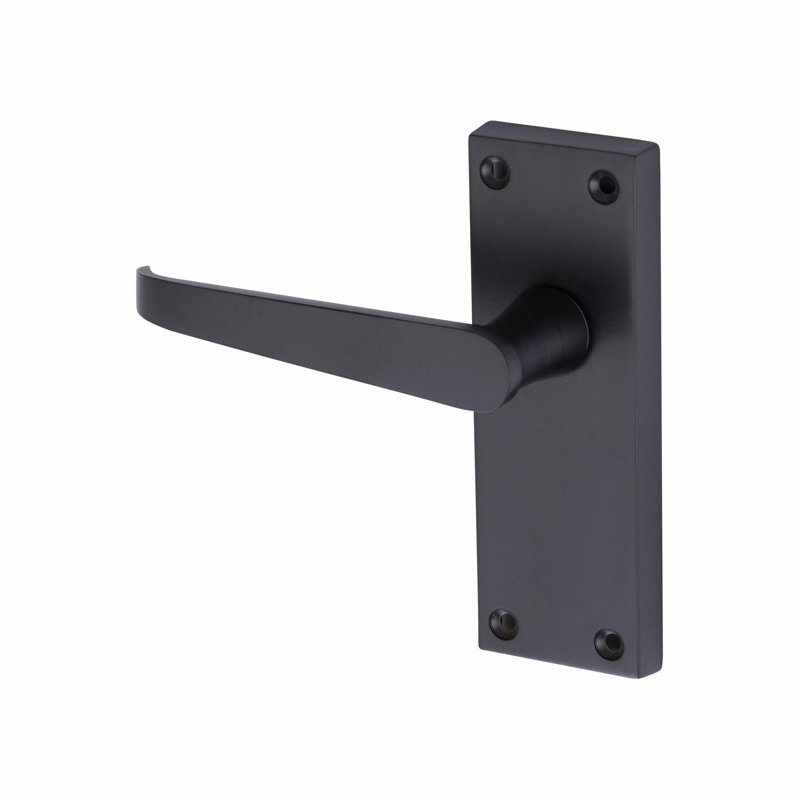 5 Pairs Victorian Lever Latch Door Handle in Brushed Satin Chrome with Fittings