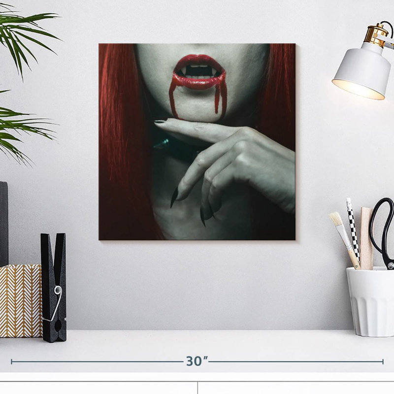 Kelan Vampire, H 16 po x l 16 po